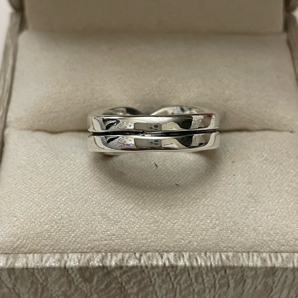 Retired James Avery - Picture 3 of 7